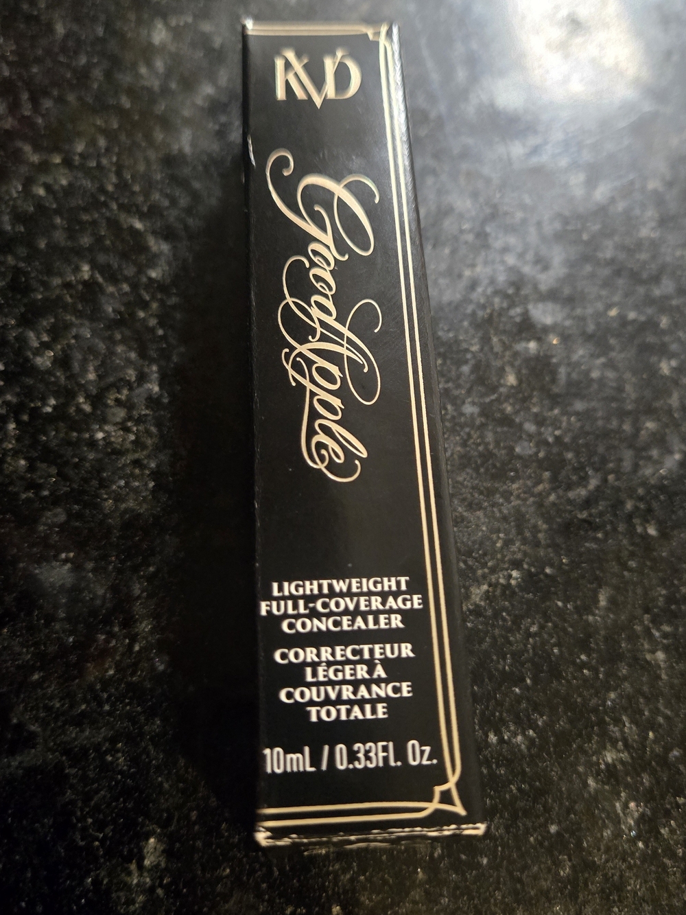 KVD Good Apple Lightweight Full-Coverage Concealer - Meduim 141